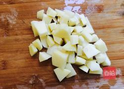 土豆胡萝卜腊肉焖饭的做法图解4