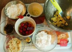 酒渍樱桃夹心稣的做法图解1