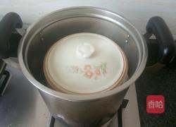 西洋参炖鸡汤的做法图解3