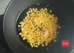 玉米饼的做法图解2