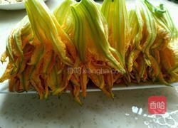 炒南瓜花的做法图解4