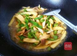 青椒肉片炒茭白的做法图解4