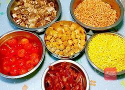 瑤柱咸蛋咸肉粽的做法图解6