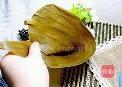 瑤柱咸蛋咸肉粽的做法图解7