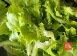 烤肠生菜的做法图解1