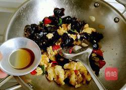 木耳炒鸡蛋的做法图解16