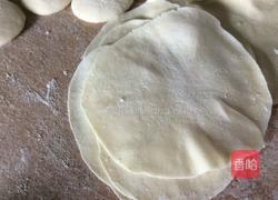 锅贴的做法图解4