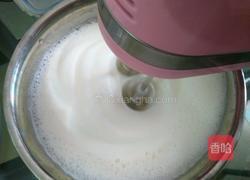 10寸戚风蛋糕的做法图解7