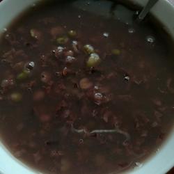 冰镇绿豆紫米粥的做法[图]