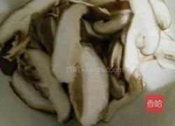 香菇小白菜的做法图解1
