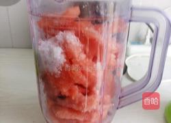 自制西瓜汁的做法图解1
