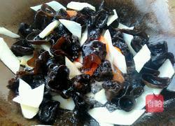 黑木耳炒山药的做法图解9