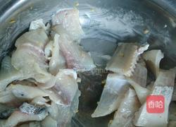 家常酸菜鱼的做法图解2