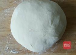 韭菜鸡蛋菜盒子的做法图解2