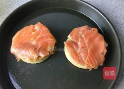 烟熏鲑鱼班尼迪克蛋的做法图解12