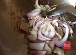 五花肉炒蒜苔的做法图解6