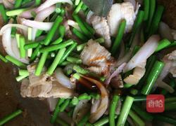 五花肉炒蒜苔的做法图解8