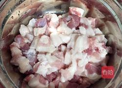 菠萝咕噜肉的做法图解1