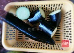 清凉一夏爆炒茄子的做法图解2