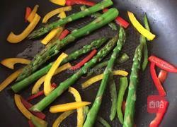 芦笋煎蛋饼的做法图解6