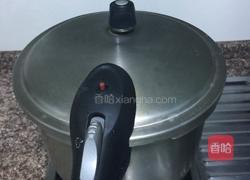 红豆碱水粽的做法图解7