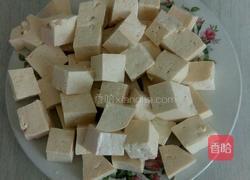 红烧排骨豆腐泡的做法图解2