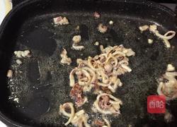 苦瓜鱿鱼炒鸡蛋的做法图解3