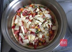 鲜果红肠披萨的做法图解7