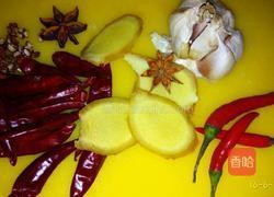 酸辣胭脂萝卜的做法图解2