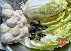 娃娃菜贡丸汤的做法图解1