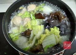 娃娃菜贡丸汤的做法图解4