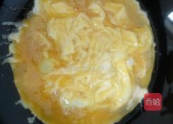 西瓜皮炒鸡蛋的做法图解8