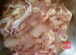 土豆炖鸡的做法图解1