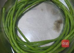 豆角酿肉的做法图解2