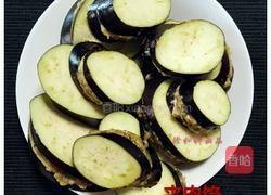 炸茄盒的做法图解2