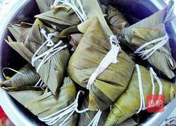 绿豆花生蜜枣粽(三角粽)的做法图解17