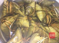 蛋黄肉粽的做法图解8