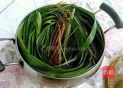 糯米红枣粽子的做法图解1