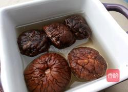 咸肉粽子的做法图解2