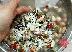 美味杂粮糯米粽子的做法图解4