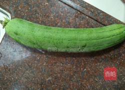 丝瓜炒鸡蛋的做法图解1