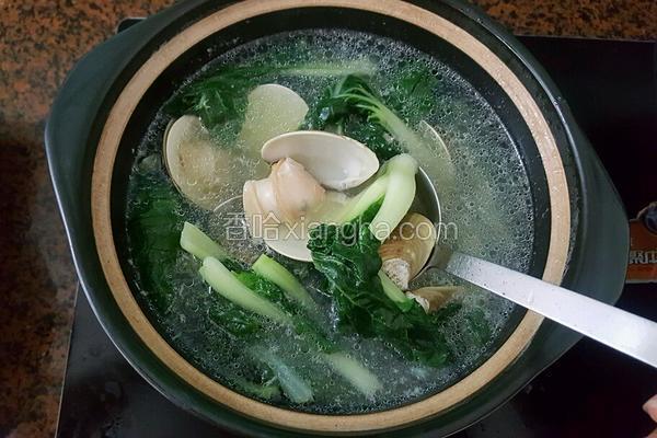 盐水蛤蜊煲小白菜