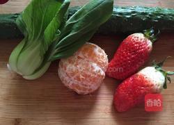 水果拼盘～章鱼哥的做法图解1