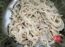 凉拌金针菇的做法图解3