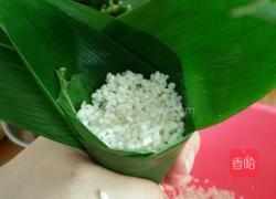 包粽子的做法图解3