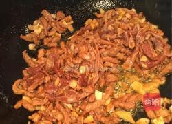 辣椒炒肉丝(简单的美味)的做法图解4