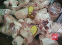 糖醋猪蹄的做法图解1