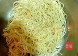 家常凉面（不辣的）的做法图解1