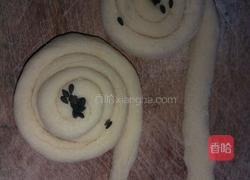 蜗牛馒头的做法图解2