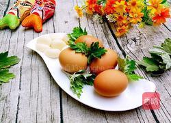 端午艾叶煮鸡蛋的做法图解10